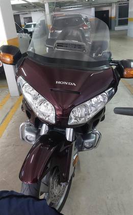 HONDA GL 1800 GOLD WING 